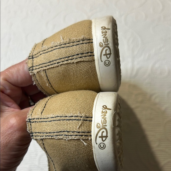 CROCS X Disney Melbourne Mickey Mouse Slip on Loafers. Women’s 9 Nearly new. - Picture 14 of 15